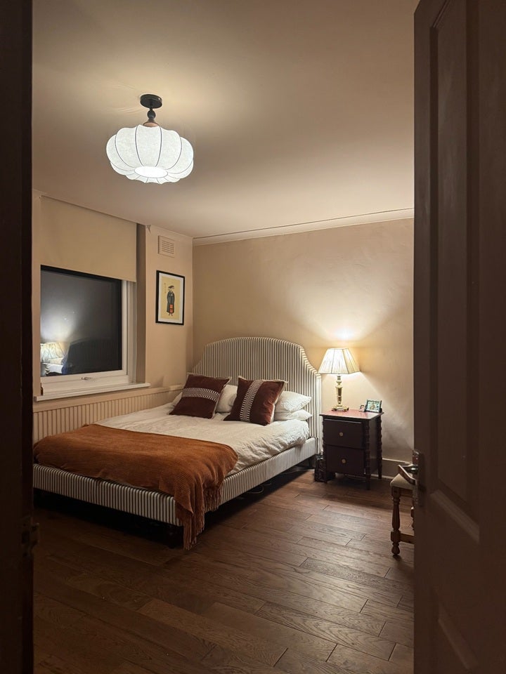 Flat Neville Road in Greater London