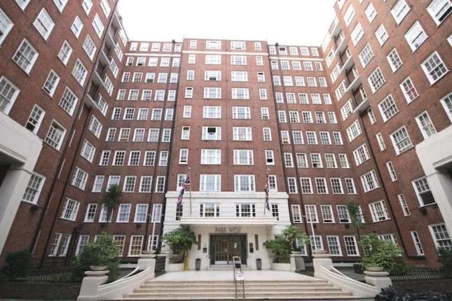 Flat Caledonian Road in Greater London