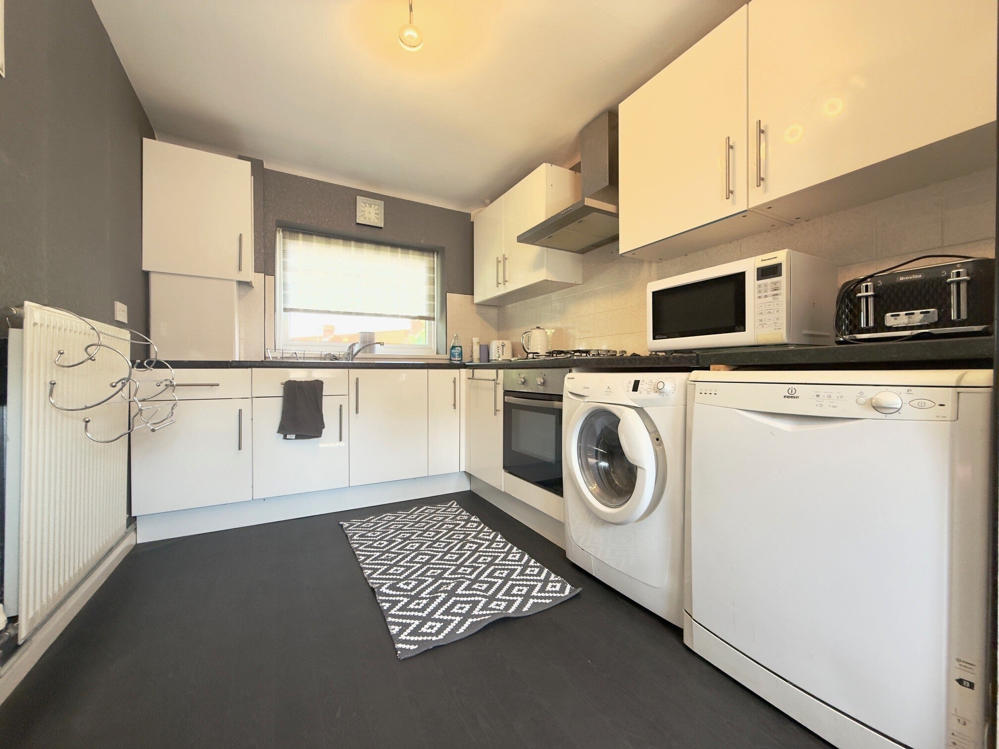 Flat Denton Grove in Birmingham