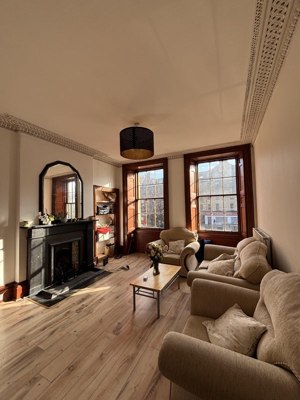 Room St Patrick Square in City of Edinburgh