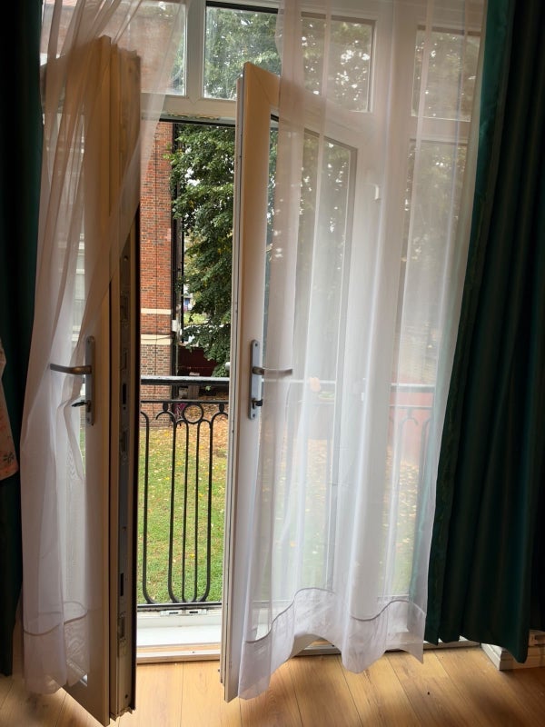 Room Turin Street in Greater London