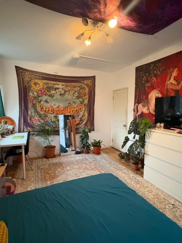 Room Turin Street in Greater London