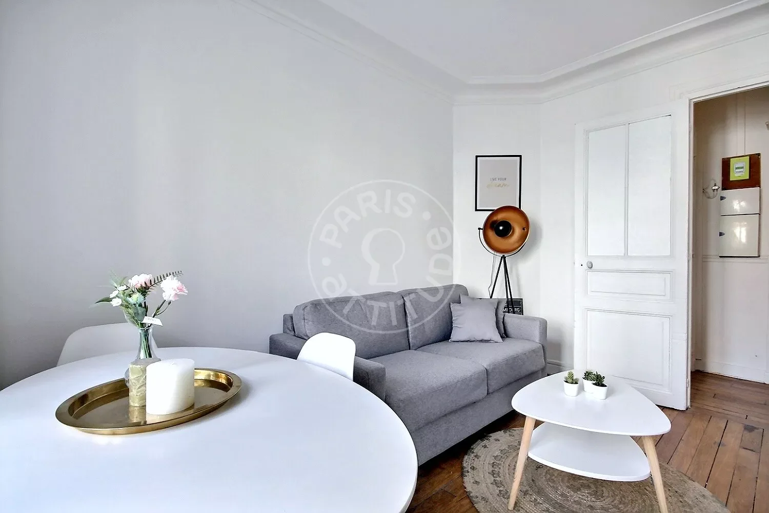 Flat Rue du Capitaine Lagache in Paris