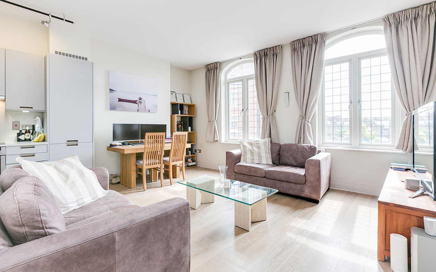 Flat Fulham Road in Greater London