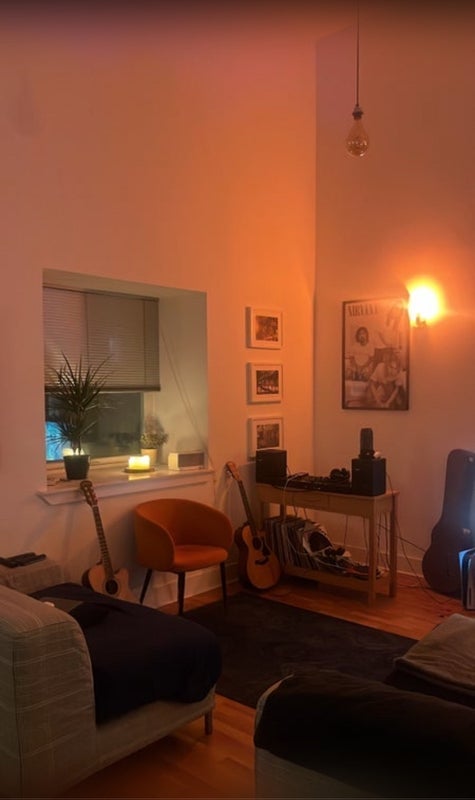 Room Ingram Street in Glasgow