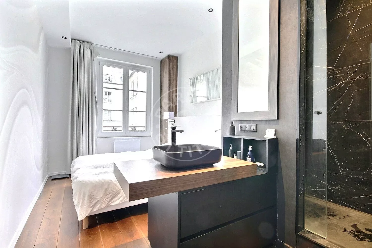 Appartement Rue Saint-Sauveur à Paris
