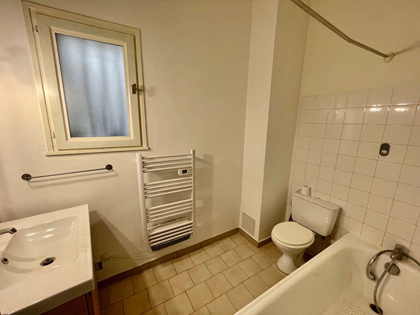 Flat Rue des Lombards in Nîmes