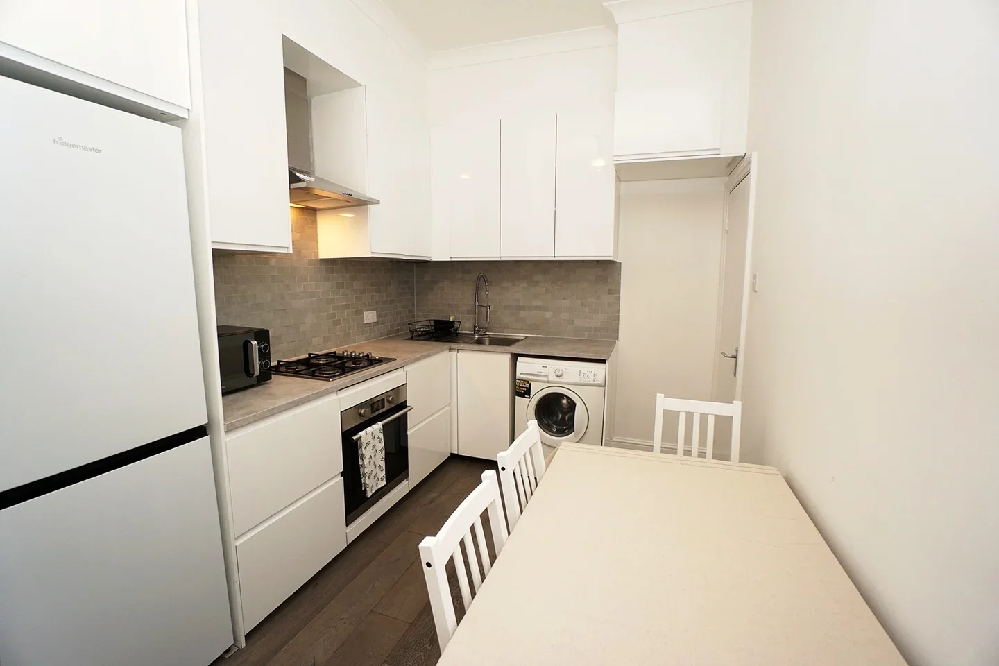 Flat Seven Sisters Road in Greater London