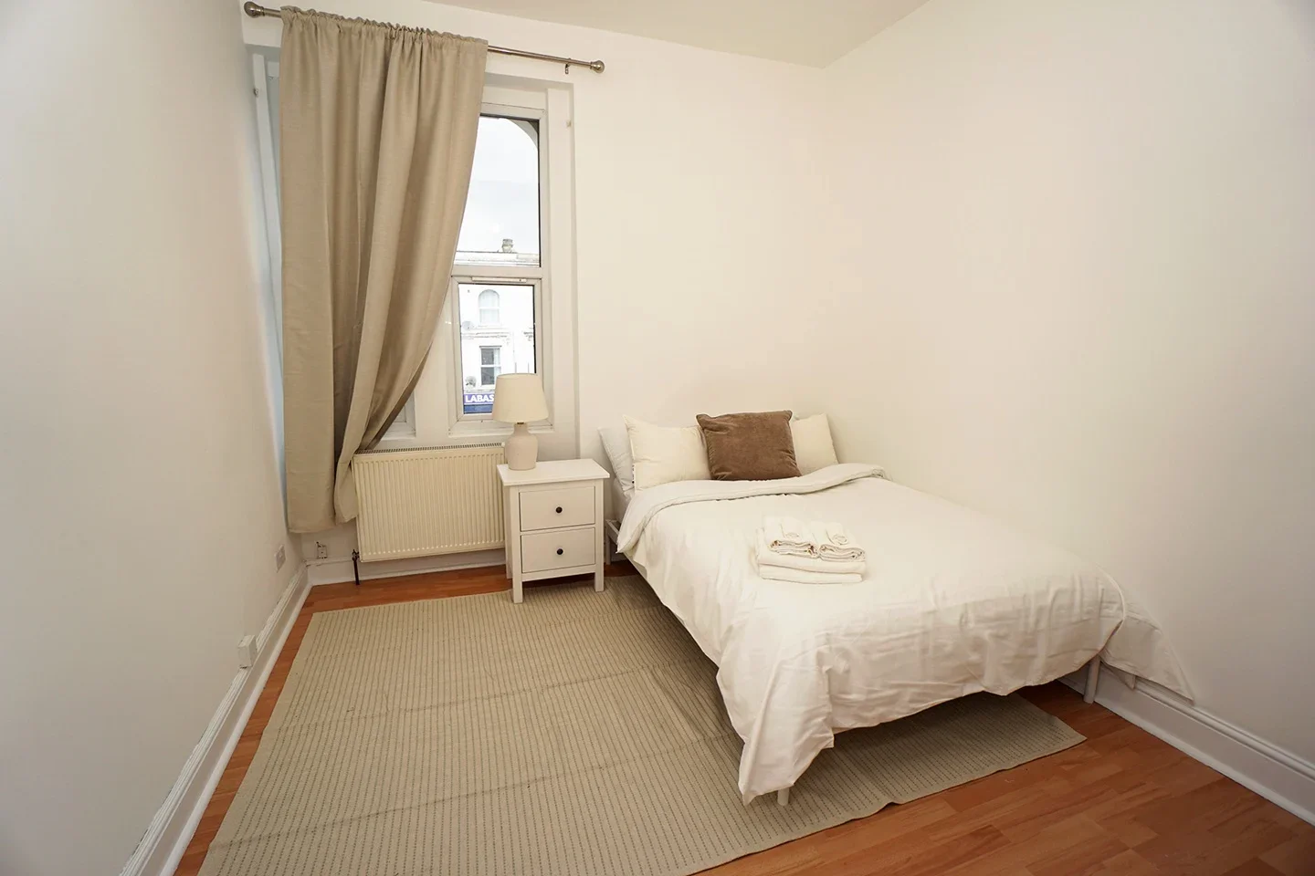 Flat Seven Sisters Road in Greater London