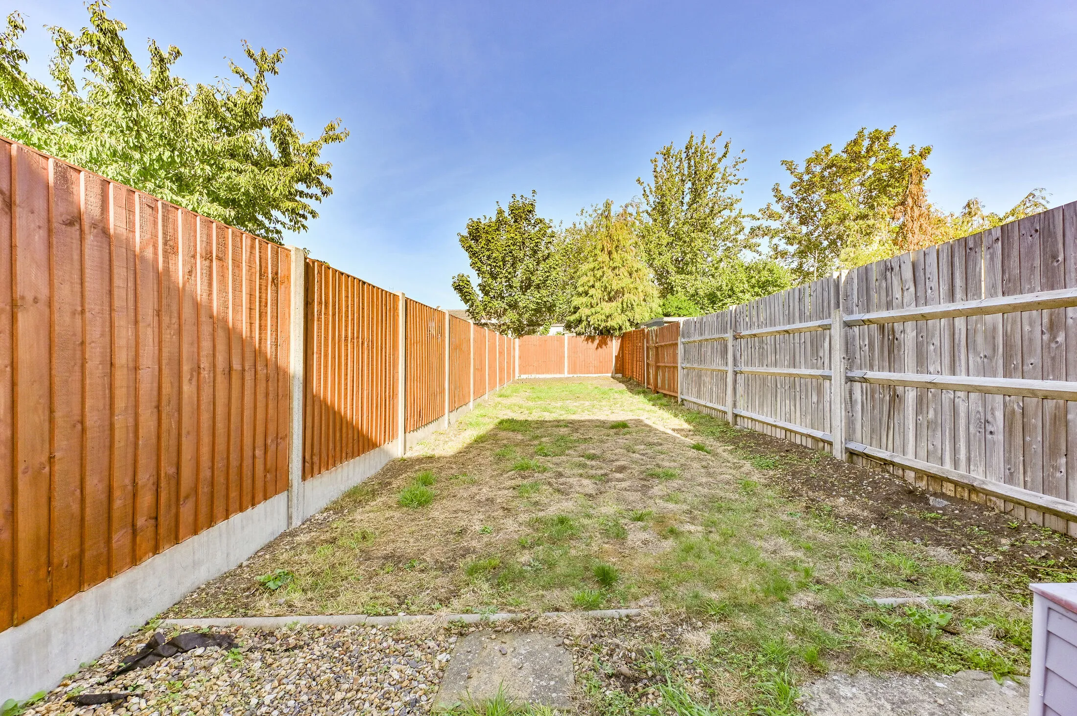 House Livingstone Road in Greater London