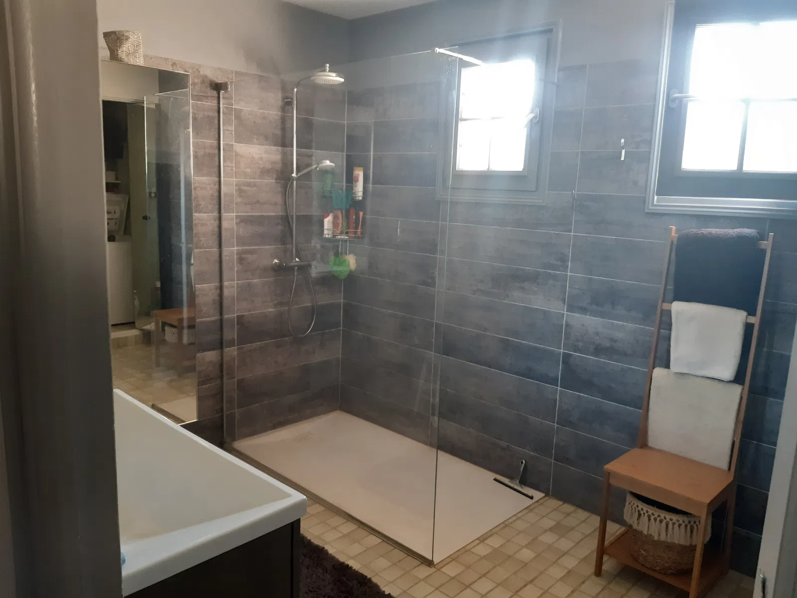 Room Lotissement Lou Capitan in Venelles