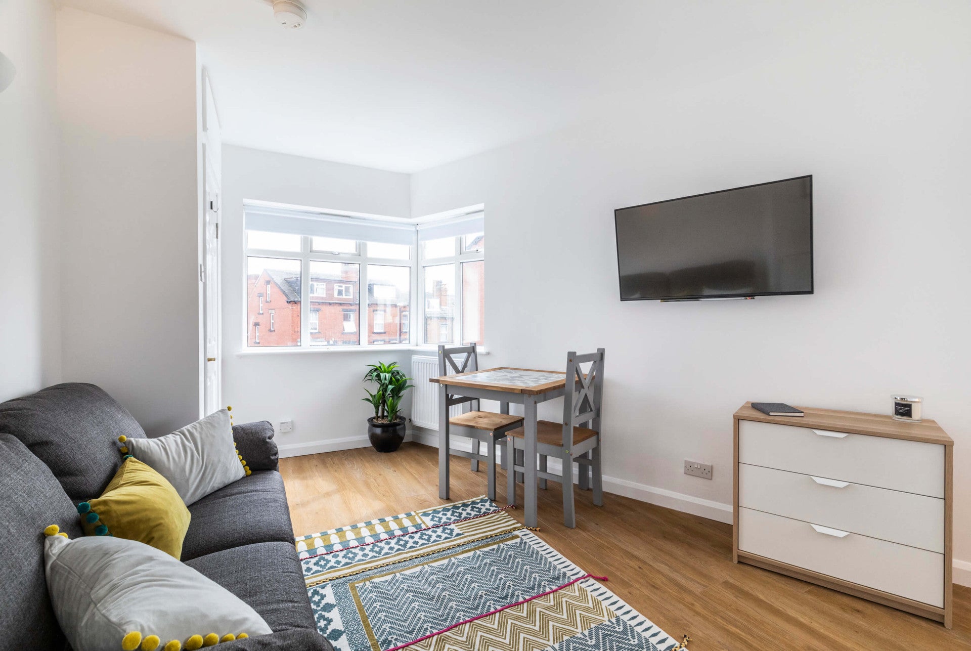 Room Argie Avenue in Leeds