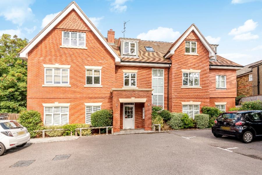 Flat Westborough Road in Maidenhead