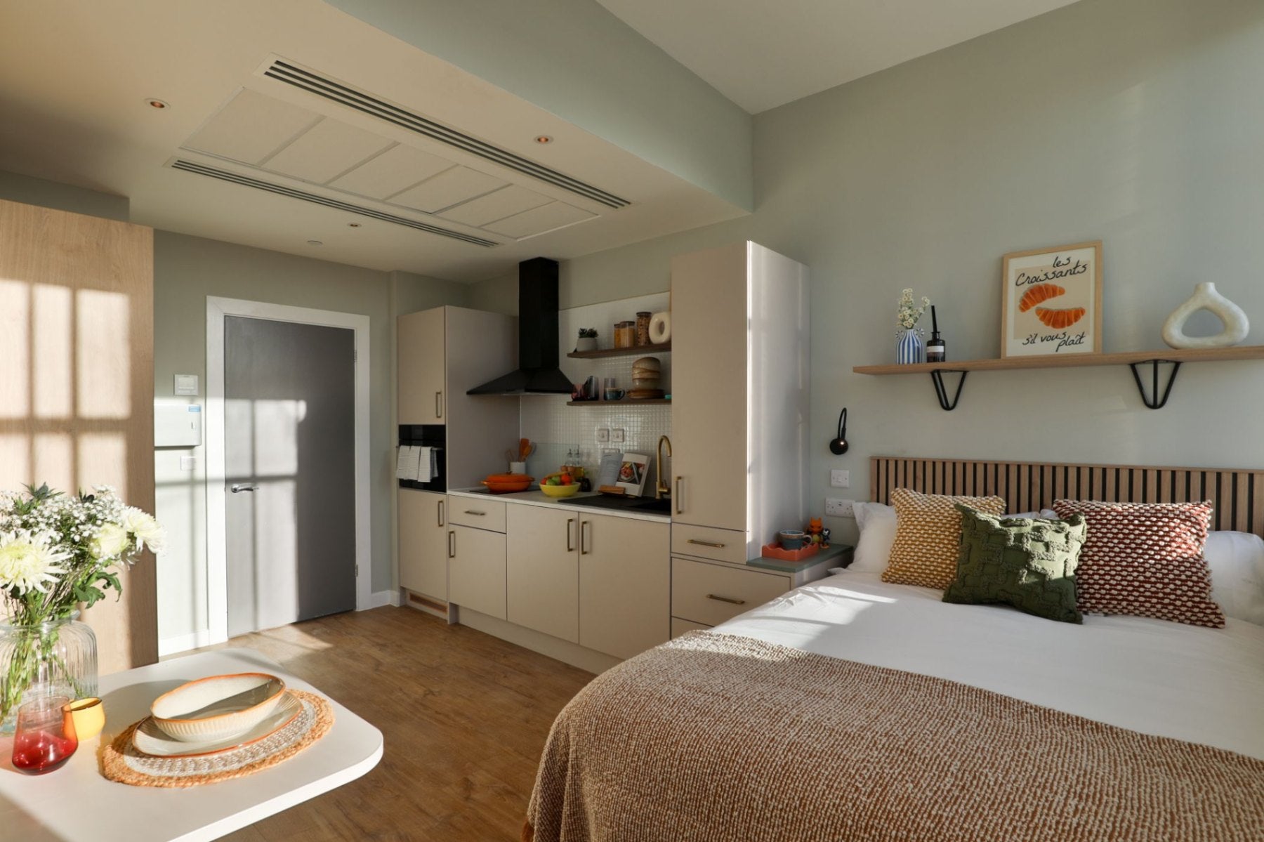 Room College Green in Bristol