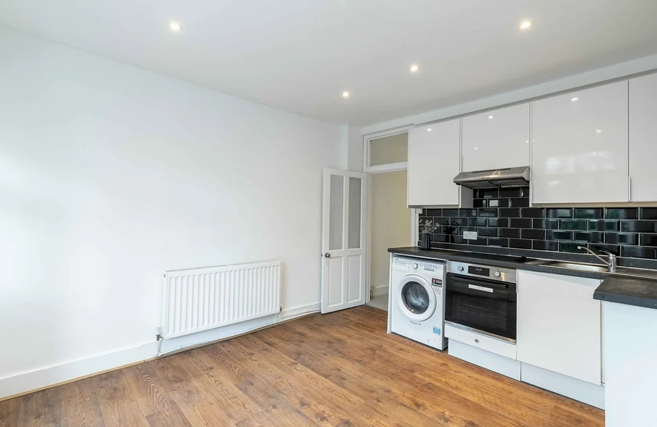 House Anselm Road in Greater London