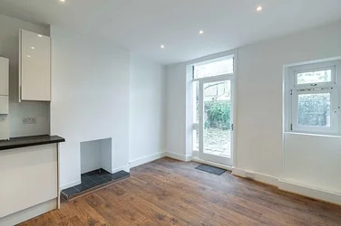 House Anselm Road in Greater London