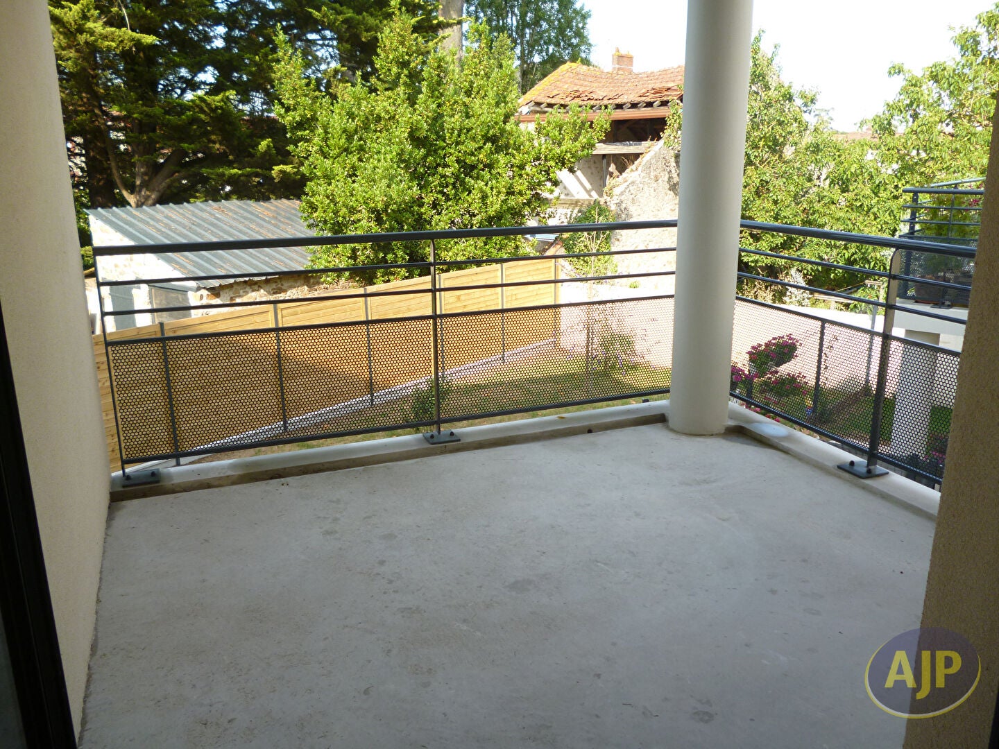 Appartement D 9 à Nouans-les-Fontaines