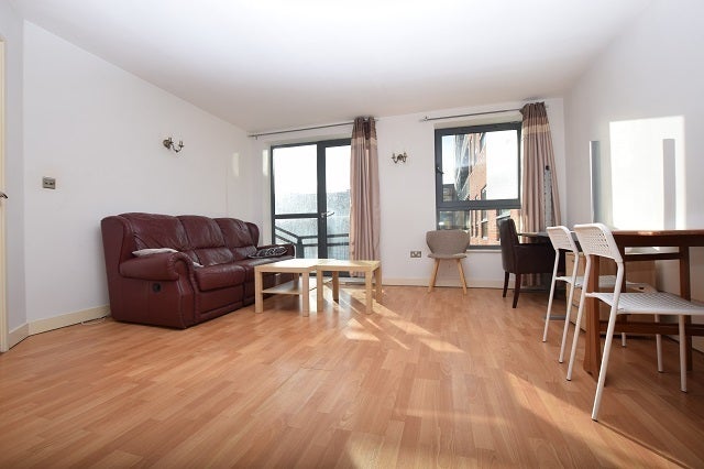 Flat Fitzwilliam Street in Sheffield