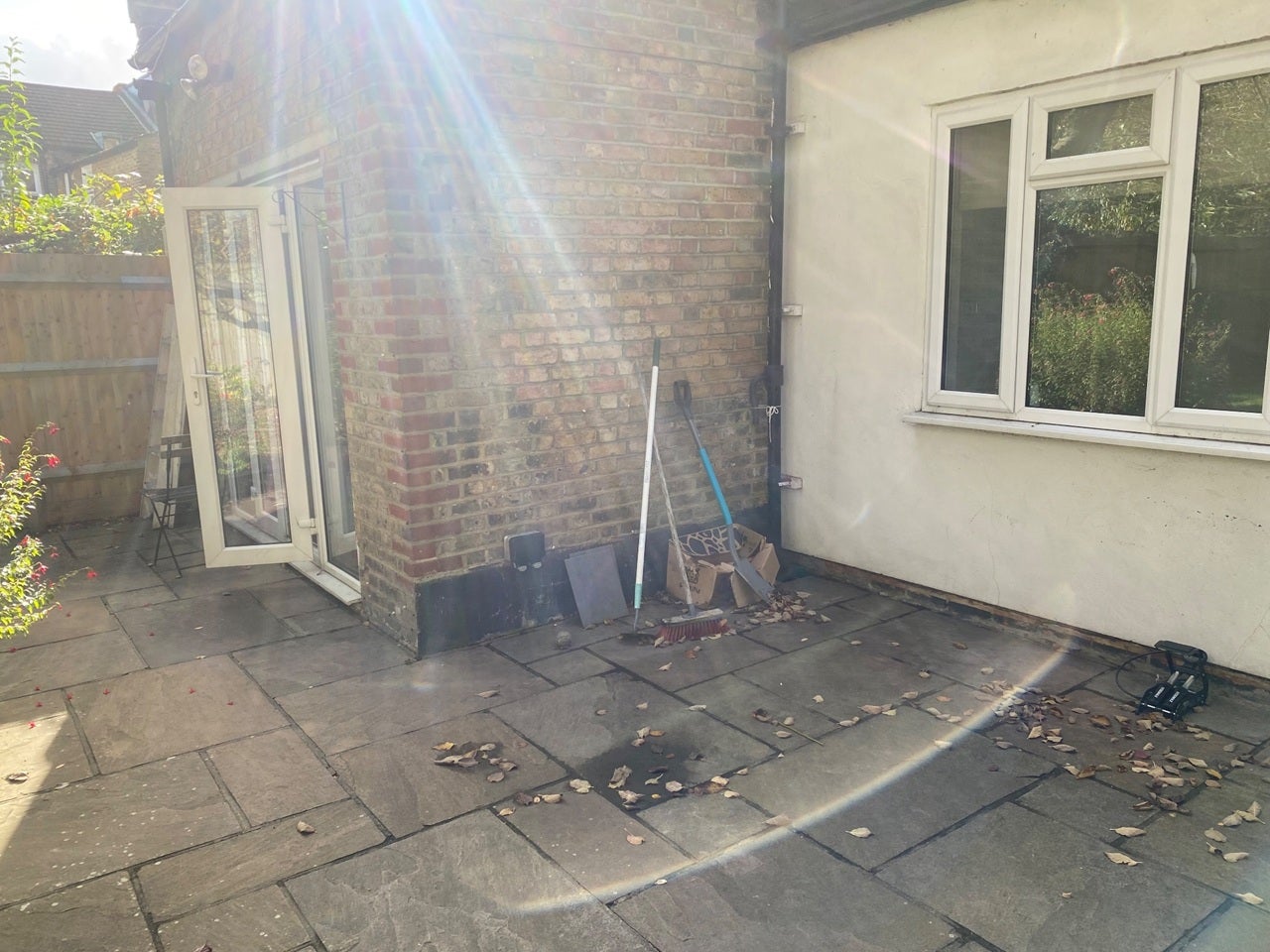 Flat Conyer's Road in Greater London
