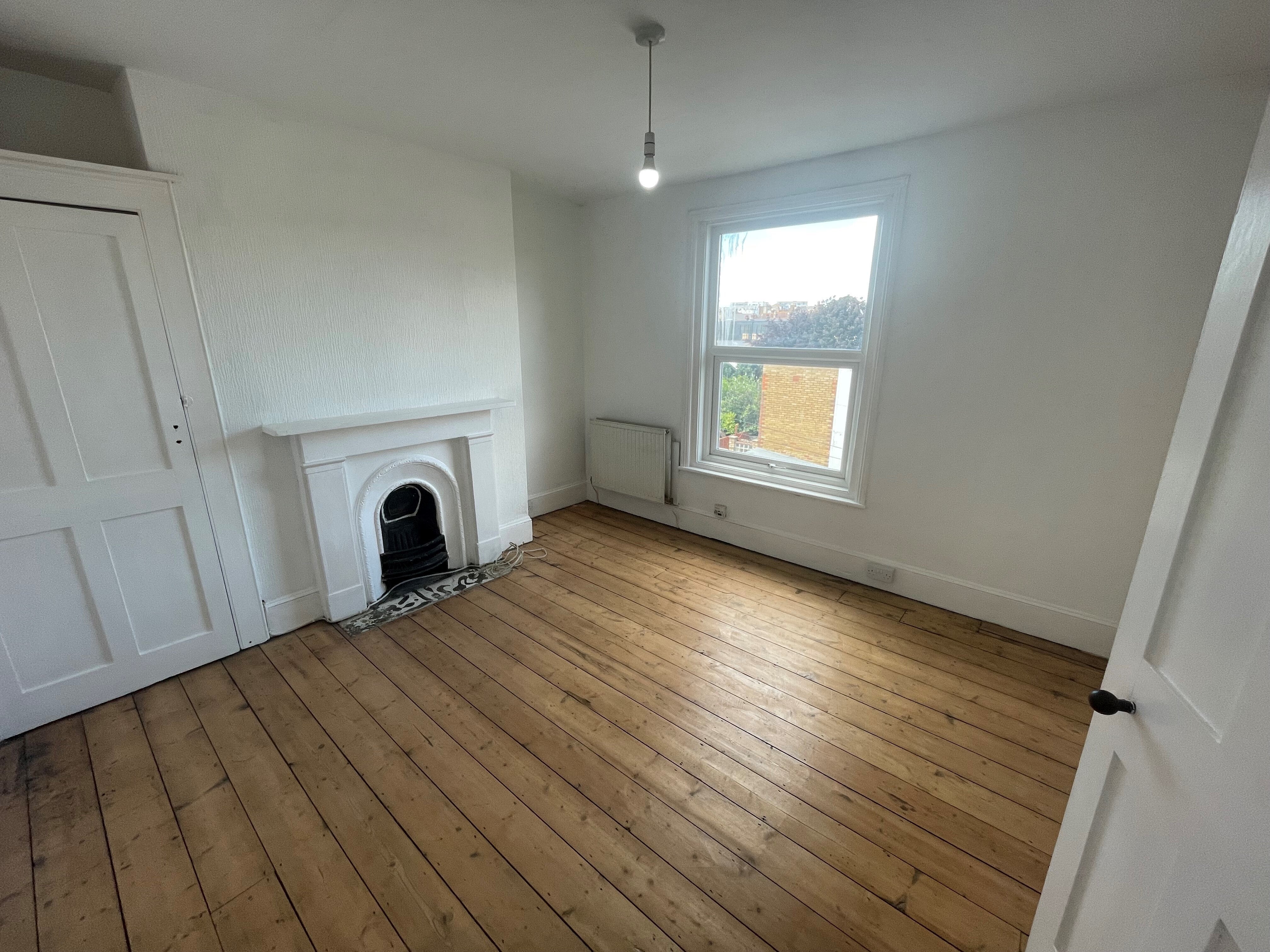Flat Addington Road in Thanet