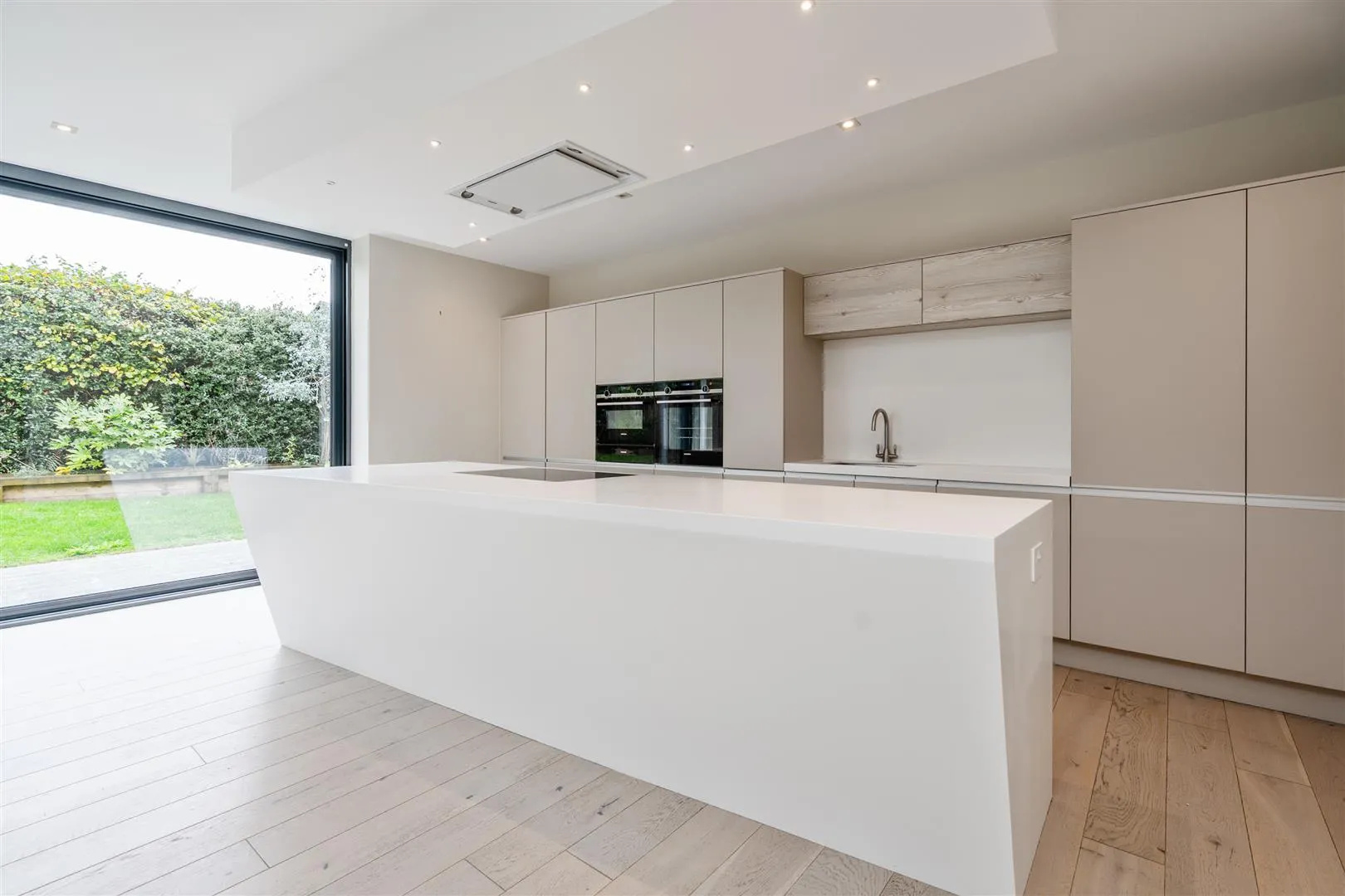 House Rowington Green in Warwick