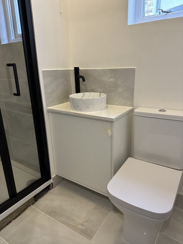 Room Sulgrave Road in Greater London