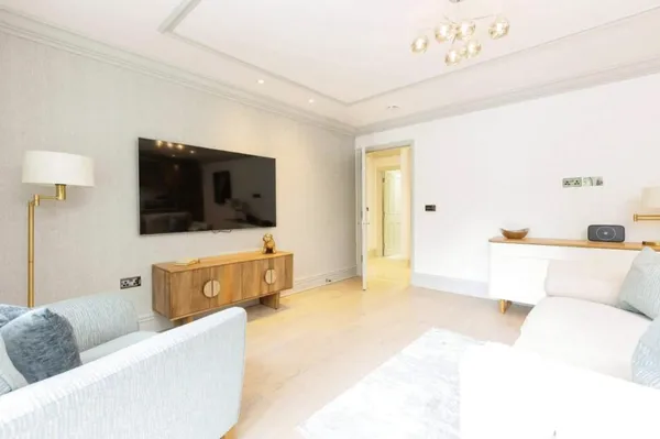 Flat Calverley Park Gardens in Tunbridge Wells