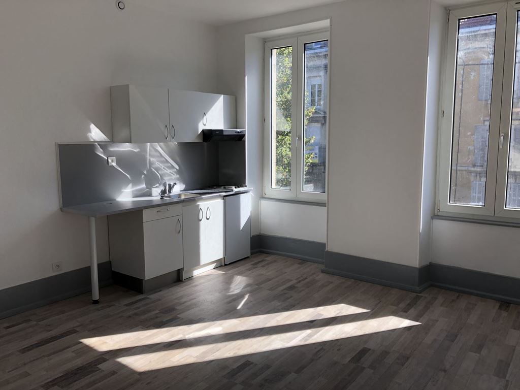 Flat Rue des Mortes Pierres in Vesoul