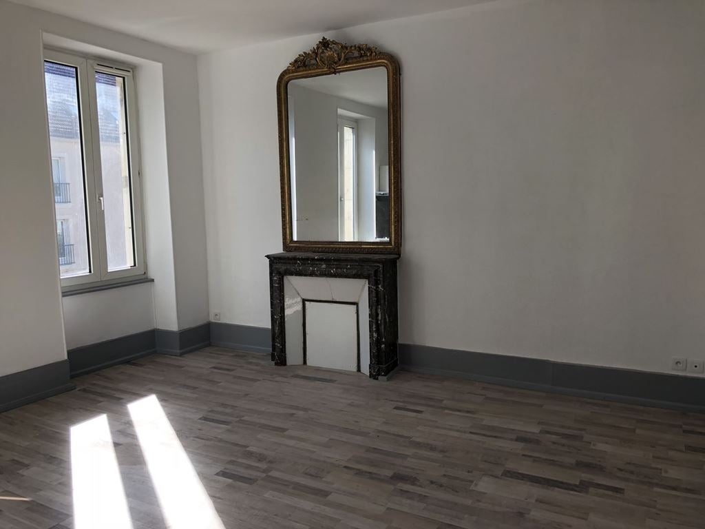 Flat Rue des Mortes Pierres in Vesoul