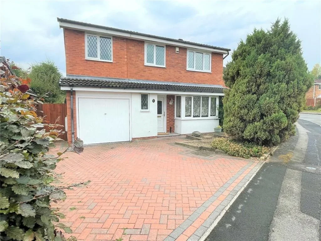 House Coniston Drive in Priorslee Village