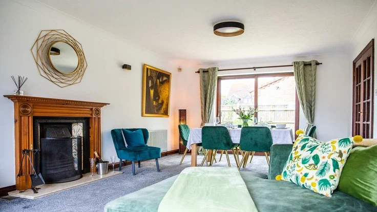 House Burgess Close in Caister-on-Sea