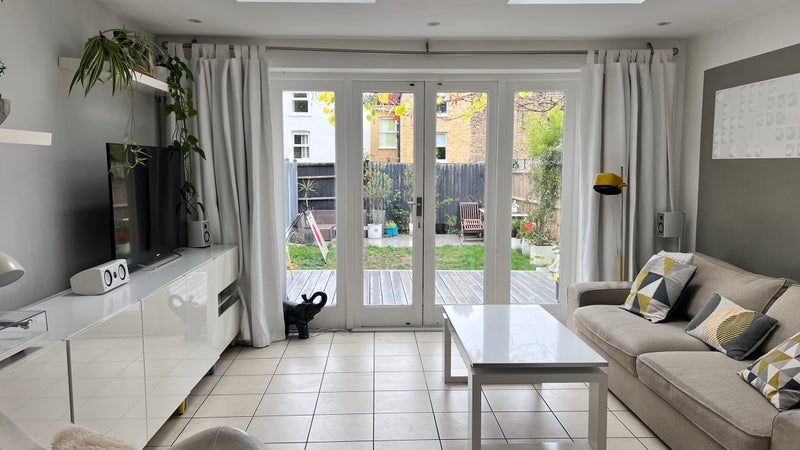 Flat Venner Road in Greater London