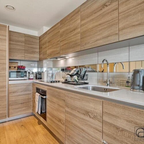 Flat Duke of Wellington Avenue in Greater London