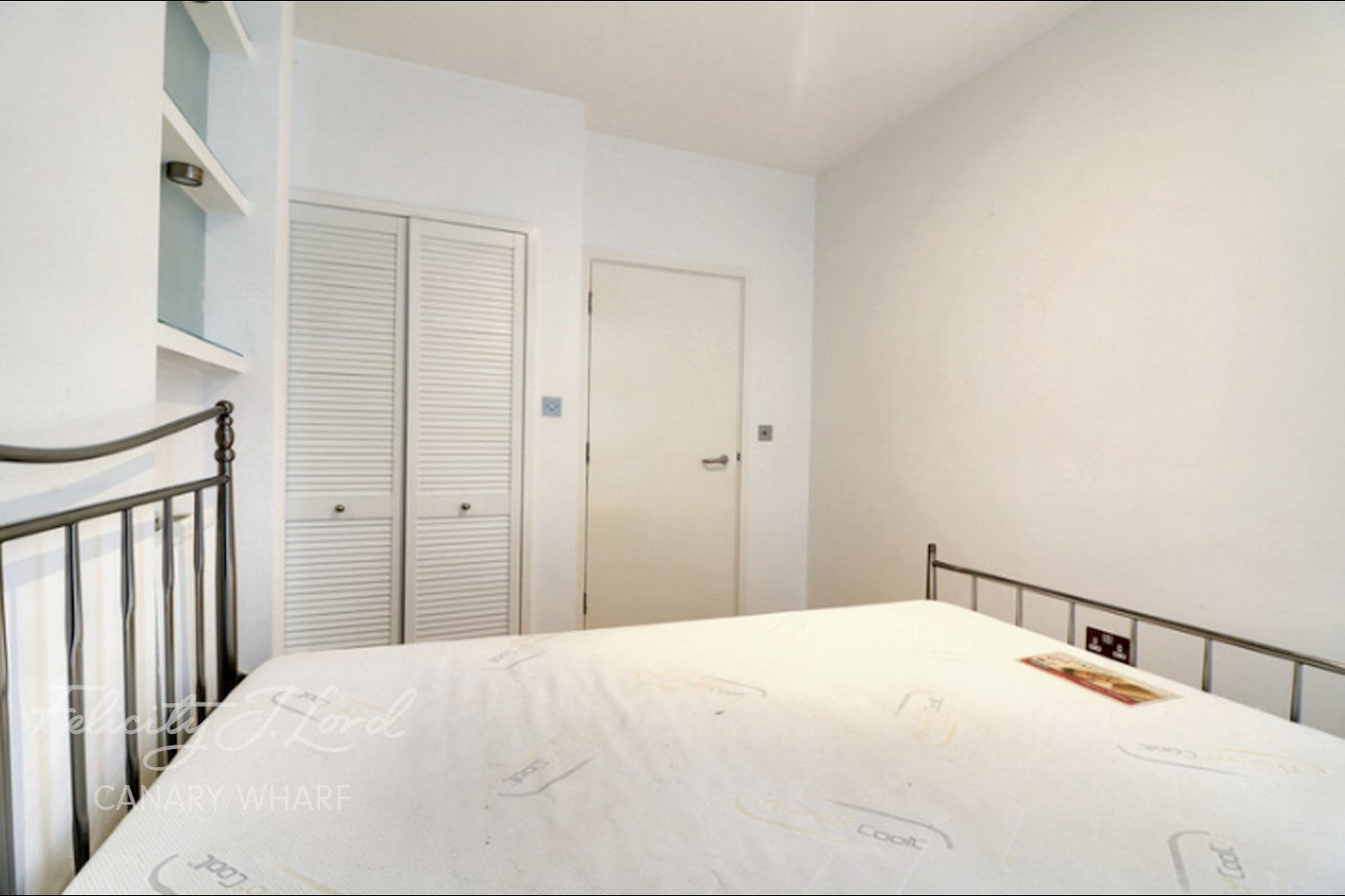 Flat Manilla Street in Greater London
