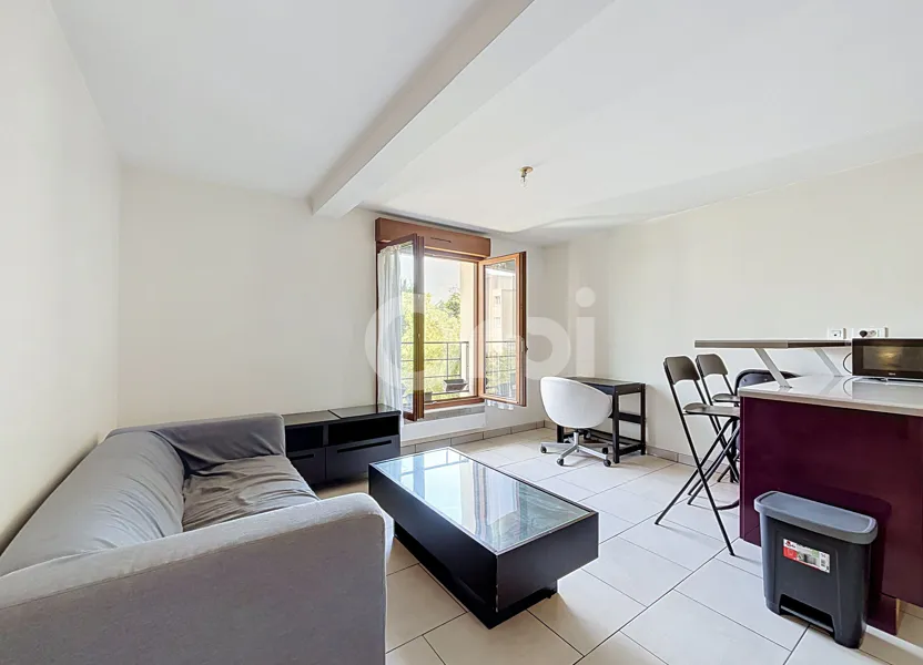 Appartement Rue Louis Auroux à Fontenay-sous-Bois