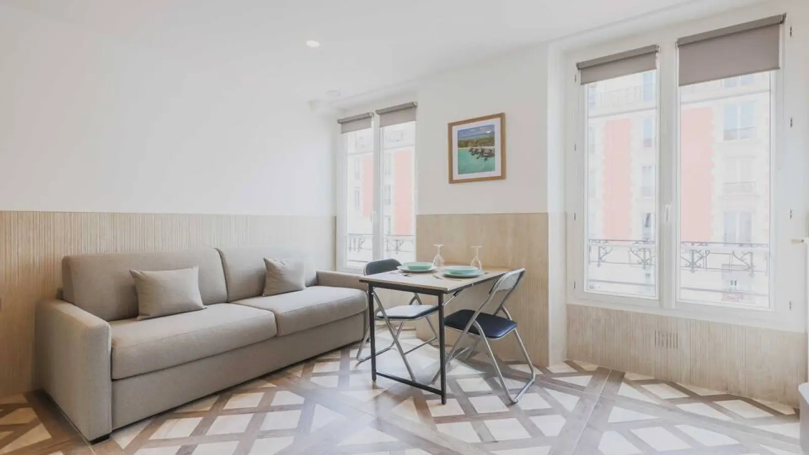 Flat Rue des Meuniers in Paris