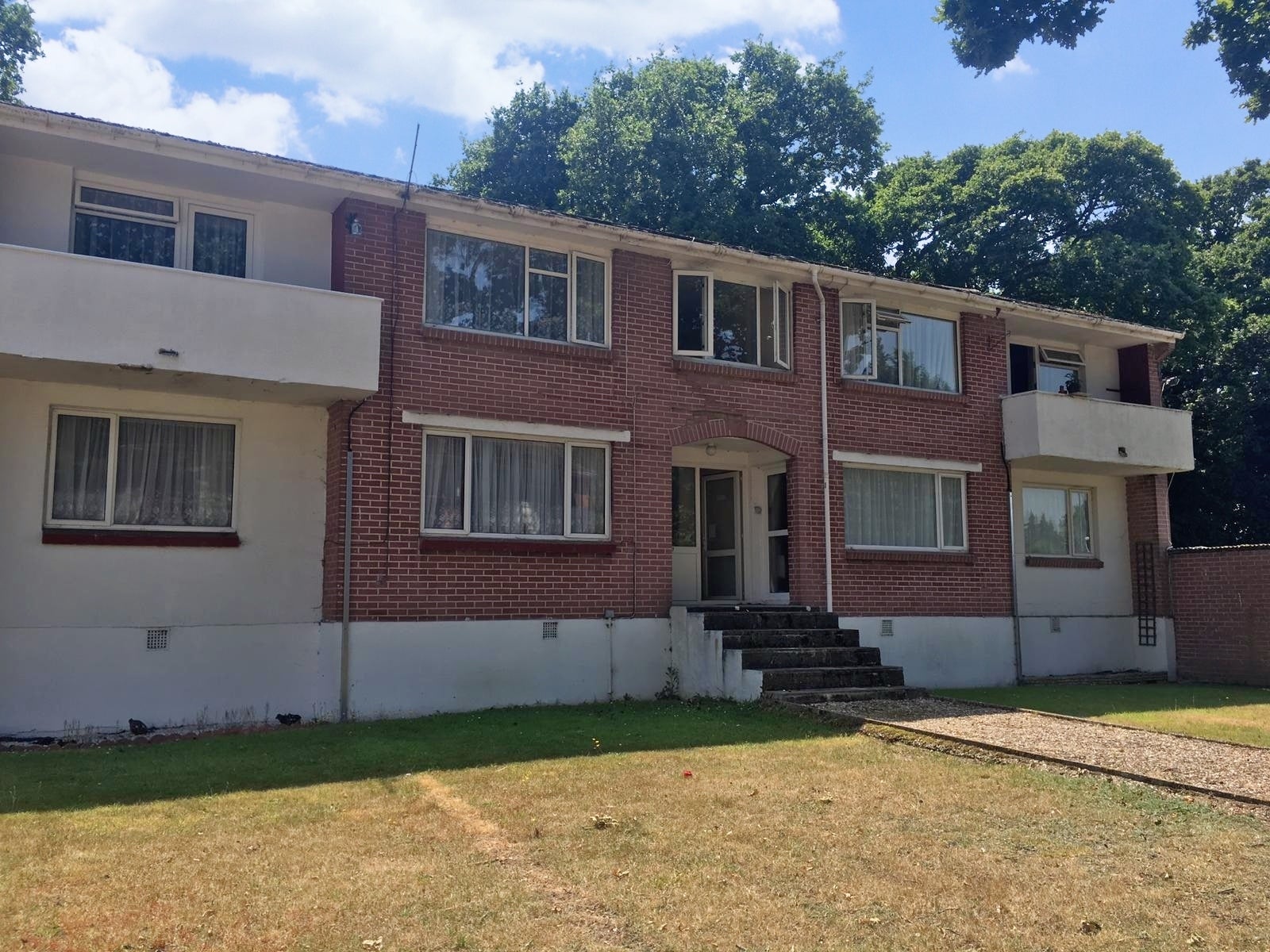Flat Terence Avenue in Poole