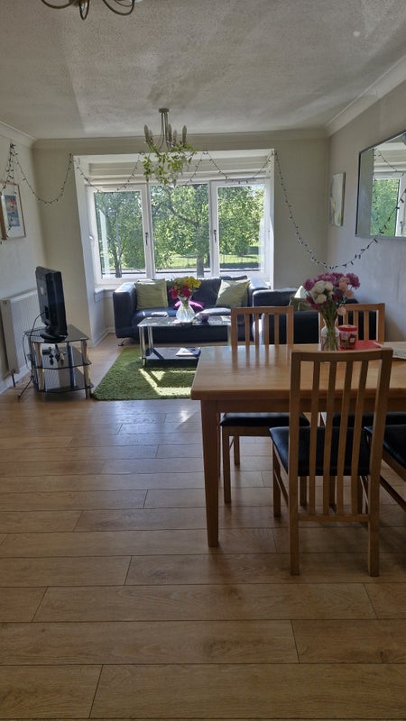 Room Greenhead Street in Glasgow