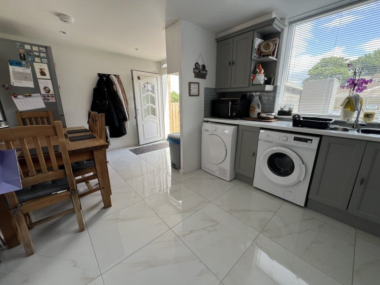 House Glan-Ffynnon in Carmarthen
