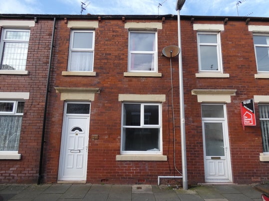 House Crossland Road in Blackpool