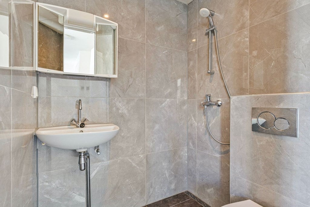 Woning te huur: John Blankensteinstraat, Amsterdam