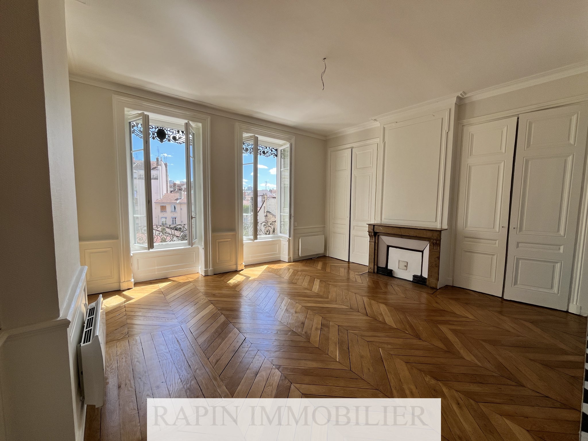 Appartement Rue du 24 Mars 1852 à Lyon