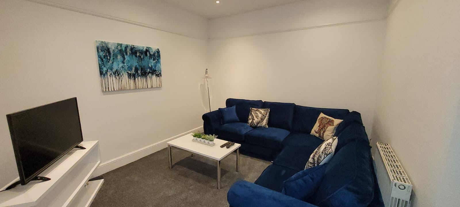 Flat Pentyre Terrace in Plymouth