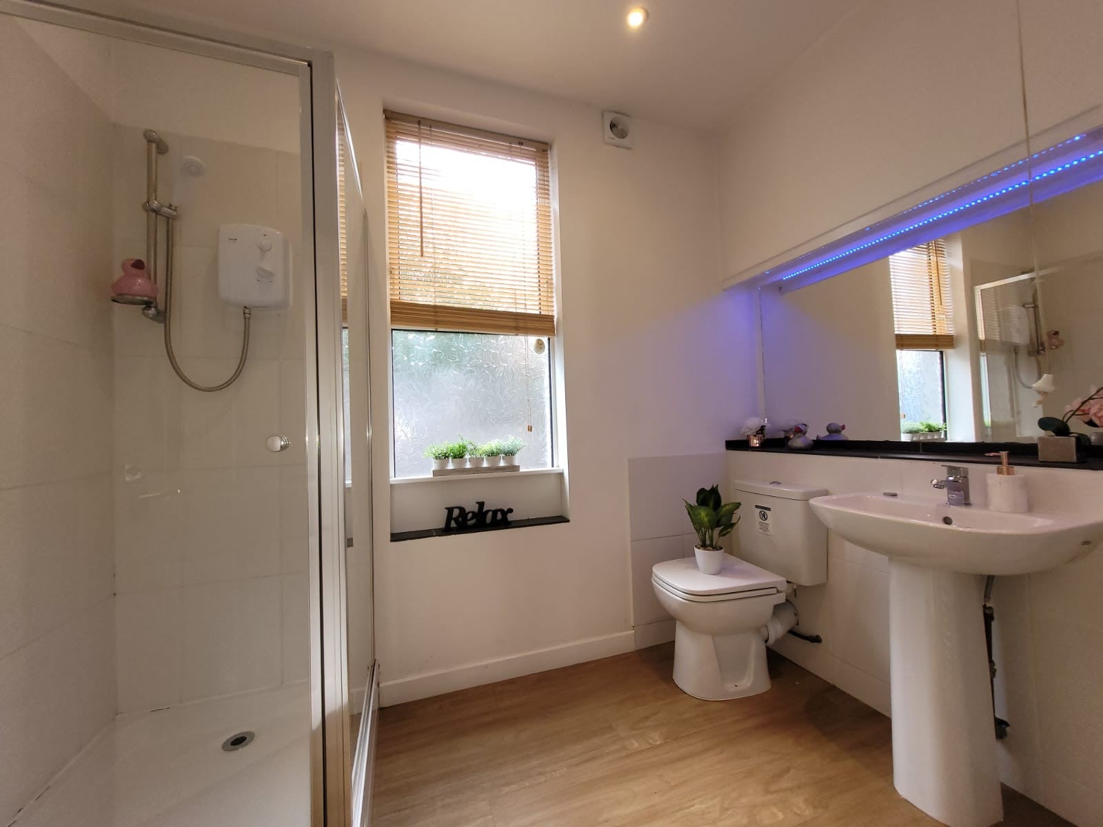 Flat Pentyre Terrace in Plymouth