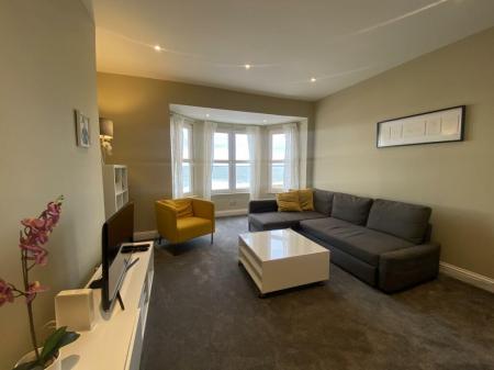 Flat South Parade in Portsmouth