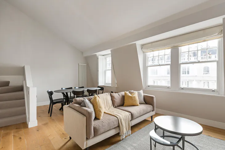Flat Gloucester Terrace in City of Westminster