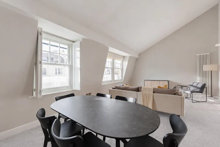 Flat Gloucester Terrace in City of Westminster