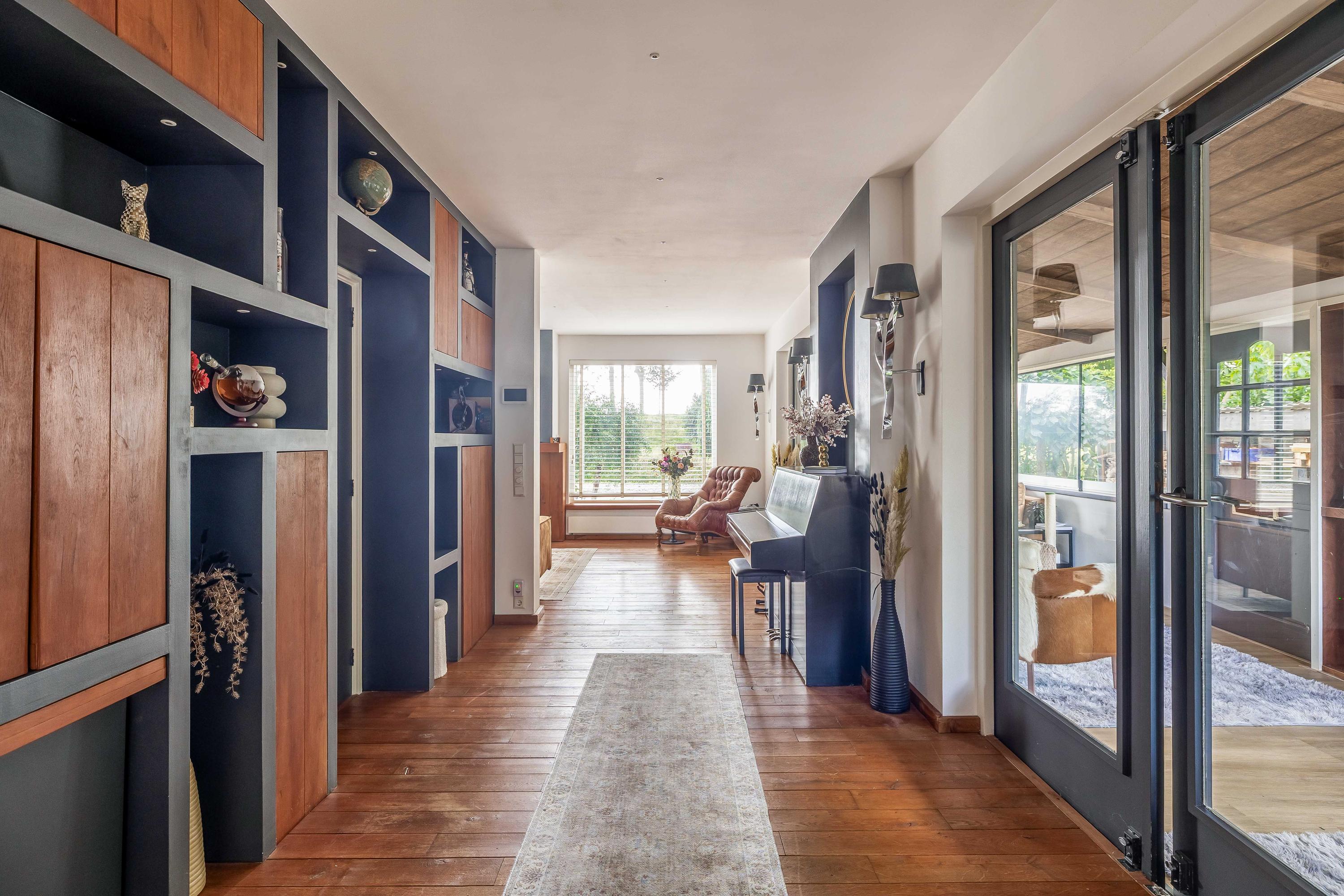 Vrijstaande woning te koop: Oud-Cromstrijensedijk WZ 71A, Klaaswaal