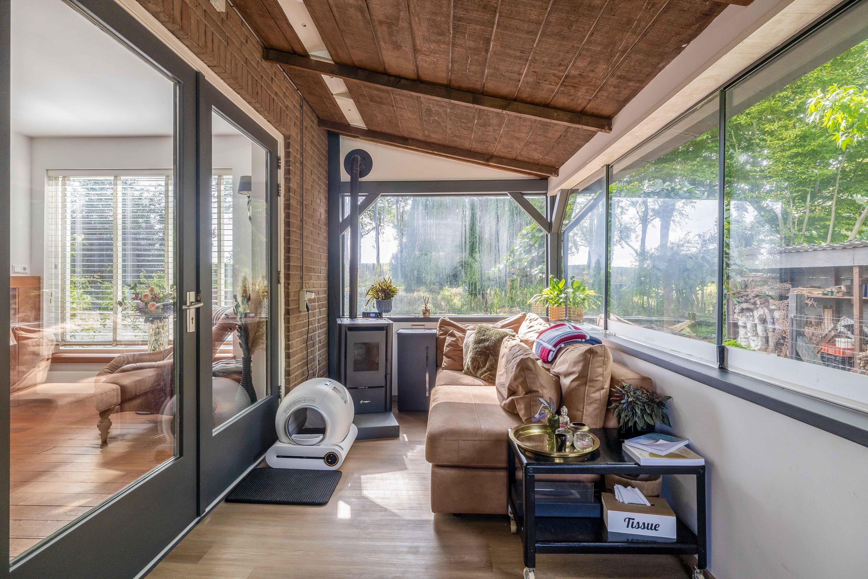 Vrijstaande woning te koop: Oud-Cromstrijensedijk WZ 71A, Klaaswaal