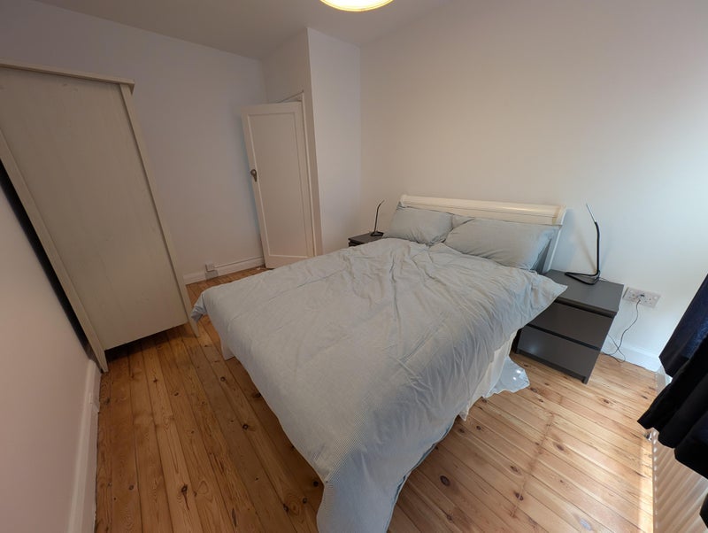 Room Hambledon Gardens in Greater London